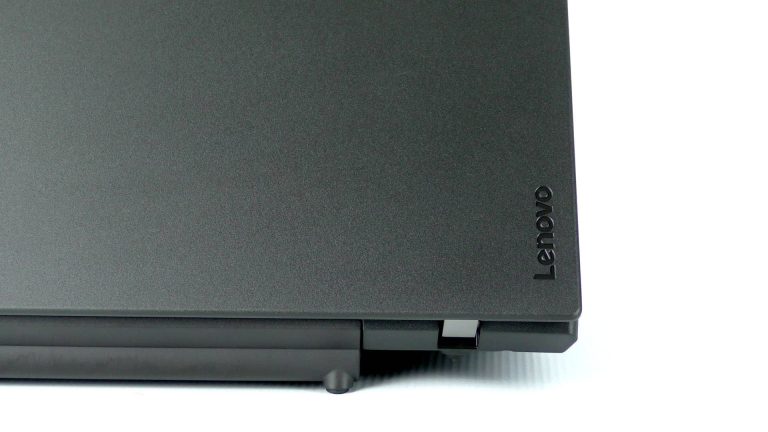 Lenovo ThinkPad L470 - cała obudowa to tworzywo PC/ABS
