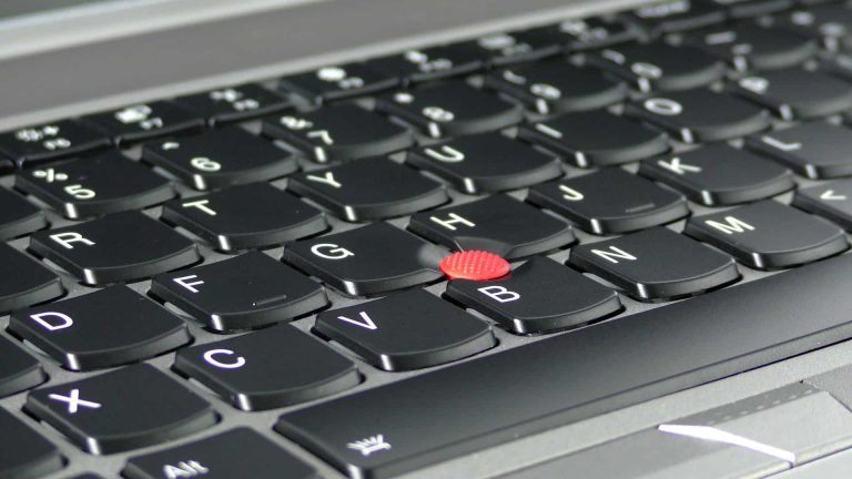 Lenovo ThinkPad E580 - trackpoint