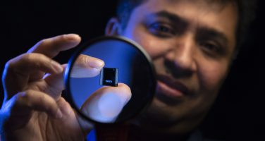 Intel Fellow Wilfred Gomes, a member of Intel’s Silicon Engine