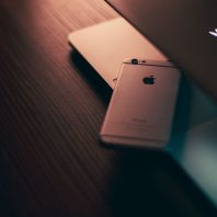 iphone_ESET_1811_A