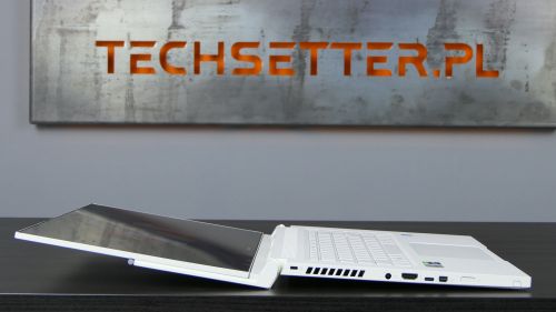 Acer ConceptD 3 Ezel (15)