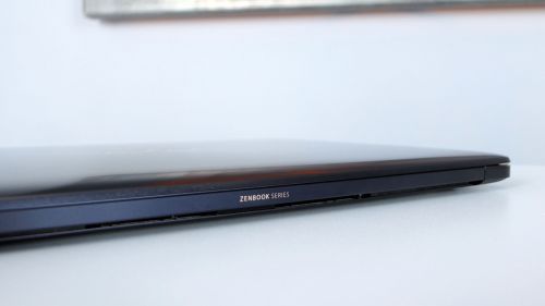 Asus ZenBook Pro 15 - tył notebooka