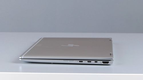 HP EliteBook x360 1030 G3 - prawy bok