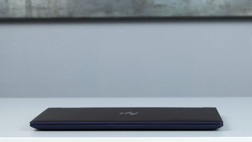 HP Elite Dragonfly G2 - przód laptopa