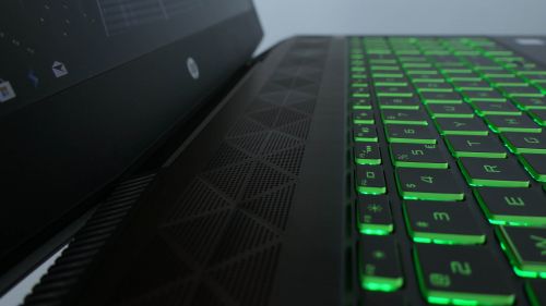 HP Pavilion 15 Gaming - klawiatura z podświetleniem