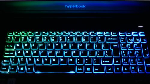 Hyperbook GTR - podświetlenie klawiatury
