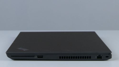 Lenovo ThinkPad P15s Gen 2 - port na boku prawym