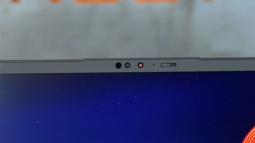 Lenovo ThinkPad X1 Carbon Gen 10 - kamerka z ThinkSutter