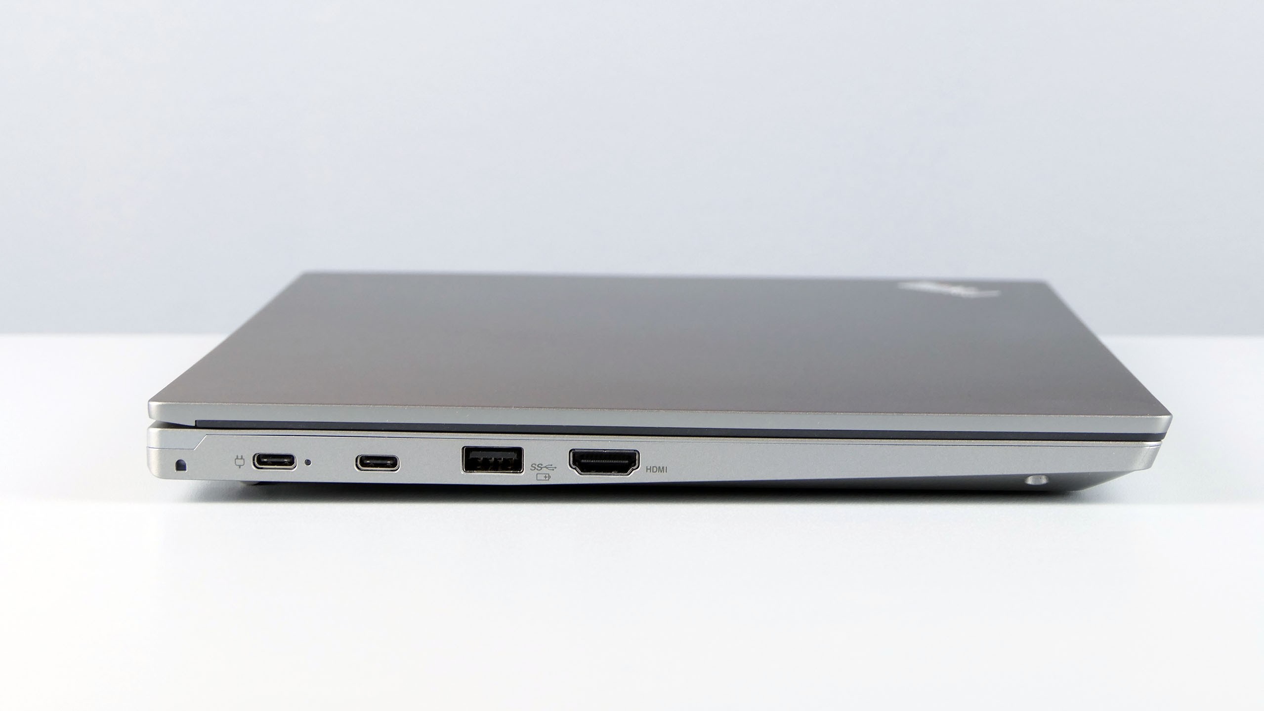 Lenovo ThinkPad L380 - złącza na lewym boku